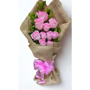 Blush Earth – 15 Pink Roses in Jute Wrap