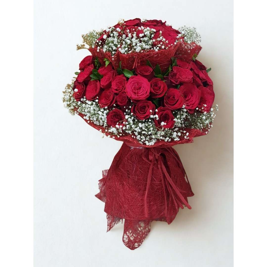 Rustic Rouge – 75 Red Roses in Two-Tier Jute Bouquet