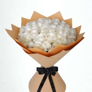 Pure Grace – 50 White Roses in Non-Woven Wrap