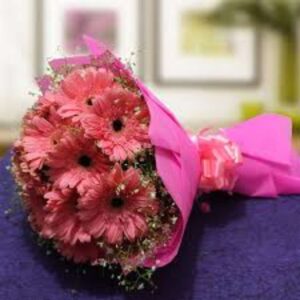 Pink Wink – 12 Pink Gerbera